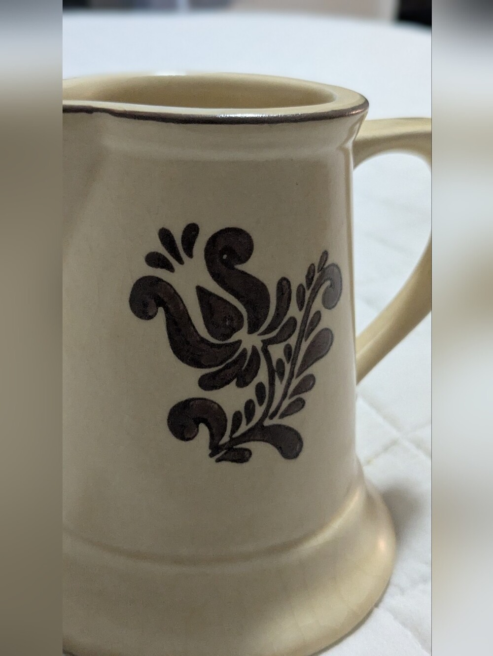 Vintage Pfaltzgraff Village Castle Creamer/Pitcher - Picture 8 of 11
